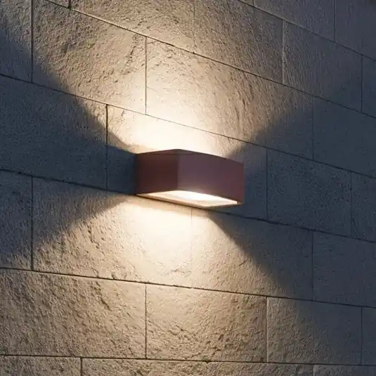 Ihned K Objednání Ideal Lux venkovní nástěnné svítidlo Andromeda káva, šířka 22 cm, hliník