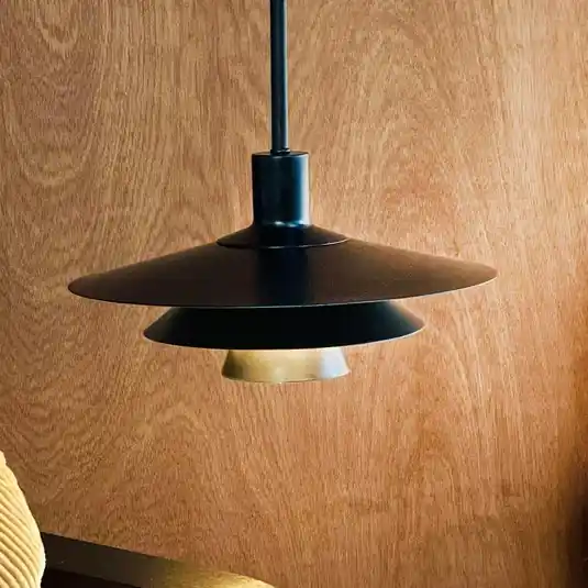 Ihned K Objednání Závěsné světlo Dyberg Larsen Kay, Ø 30 cm, černé, kov