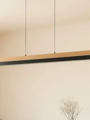 Lucande LED závěsné světlo Holven, dřevo, CCT, délka 113 cm Must-Have