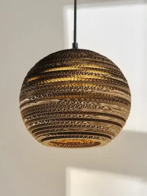 Must-Have Závěsné světlo OSRAM BALL, hnědé, Ø 26 cm, vlnitá lepenka, E27