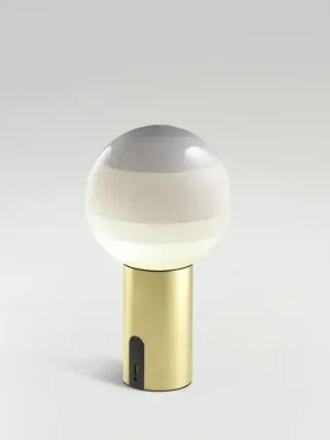 Levný MARSET Akumulátorová stolní lampa Dipping Light, stmívatelné bílá/mosazná