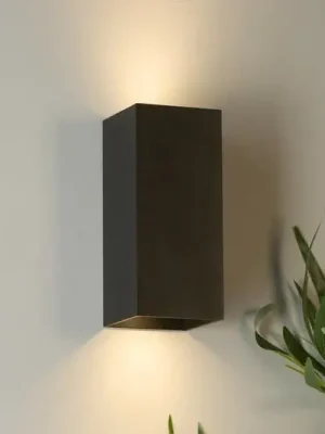 Horká Nabídka Nástěnné světlo London Square, černá, výška 15 cm, kov, 2 žárovky.