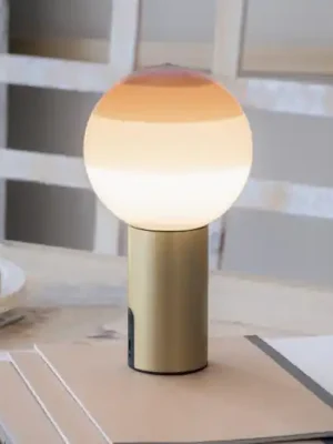 Kup Teď MARSET Akumulátorová stolní lampa Dipping Light, krémová/mosazná, stmívatelné