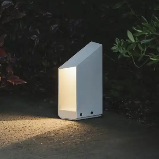 Výhodná Nabídka MARSET LED podstavec Domus, výška 26 cm, bílá, hliník