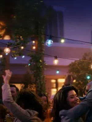 Philips Hue LED světelná řetěz Festavia Globe 14 m 20 ks IP65 Výhodná Nabídka