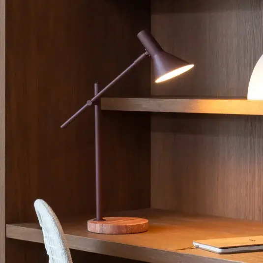 Jen Po Omezenou Doba It‘s about RoMi stolní lampa Izmir, tmavě červená, výška 59 cm