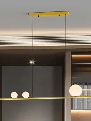 Akce Závěsné LED světlo Mila, zlatá barva, délka 120 cm, 3 žárovky.
