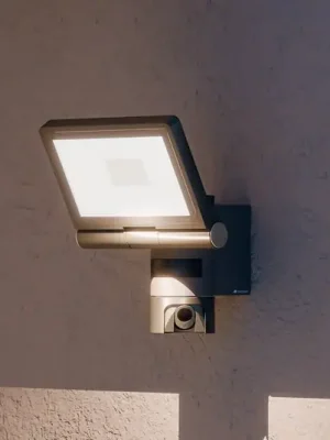 STEINEL LED kamerový reflektor XLED CAM2 SC, antracit, IP44 Top Prodej