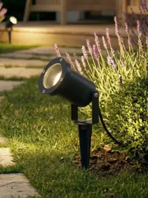 Značkový Lindby Zemní kolíky Nielas, sada 3 ks, antracitová barva, zástrčka