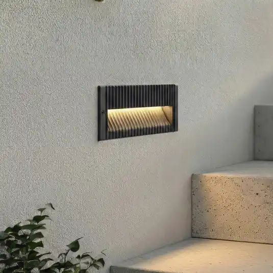 Objednat Nyní Lucande LED nástěnné svítidlo Tavion, 25 cm, antracitová, IP65