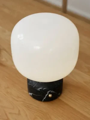 Nejlepší Cena GEJST LED stolní lampa na baterie Meemo, černý mramor, sklo, USB