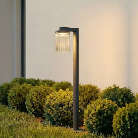 Vysoce Kvalitní Lucande LED osvětlení cesty Beelia, antracit, 90 cm, rýhované