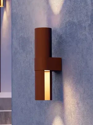 Venkovní nástěnné svítidlo Montelauro, rezavá barva, výška 32 cm, kov Ověřený