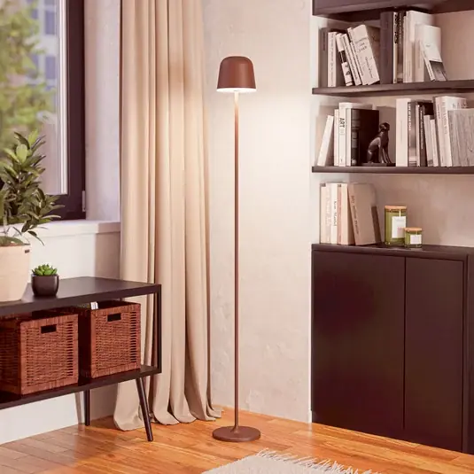 Ověřený LED terasová lampa Mannera-L na akumulátor, rezavá barva, výška 140 cm