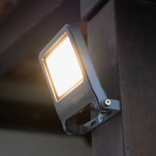 Objednat Nyní OSRAM LED venkovní bodové osvětlení ENDURA FLOOD, šedý 50 W 3 000 K IP65