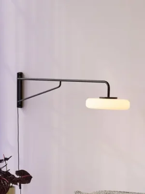 Akční Nabídka LED nástěnné světlo Sway, černá, výsuv 120 cm, kov