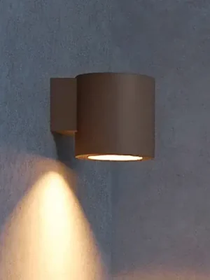 Venkovní nástěnné svítidlo Philips Fylx, hnědé, kovové, IP44, GU10 Ověřený