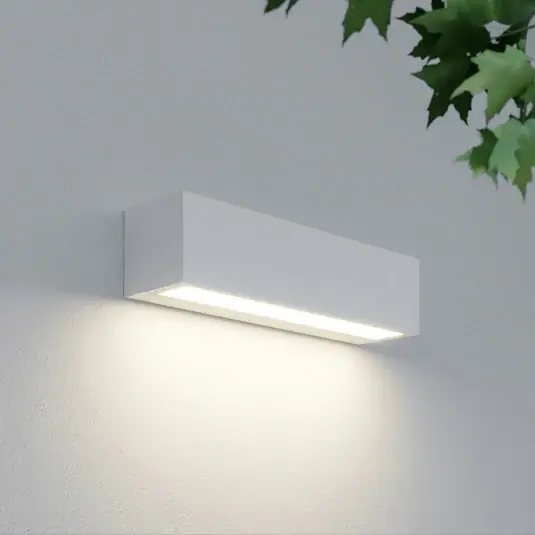 Venkovní nástěnné svítidlo Lucande Lengo, 25 cm, bílé, směrované dolů, 3000 K Víkendová Akce