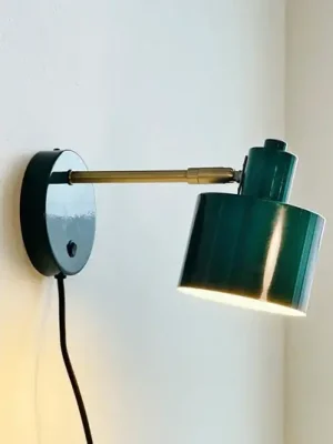 Dyberg Larsen Nástěnné světlo Ocean, tmavě zelená, výška 30 cm Novinka