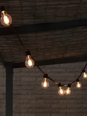 LED solární světelná řetězová girlanda Party, 6,2 W, jantarová, IP44, 1800 K Cenová Bomba