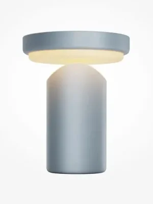 Levný LED stolní lampa na baterie Topo, světle modrá, výška 20 cm, kovový stmívač