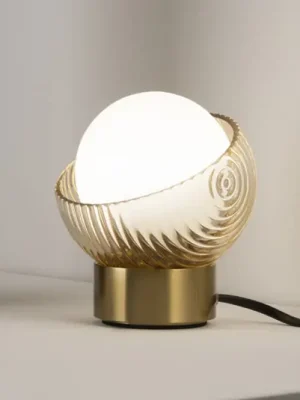 Stolní lampa IDEAL LUX Bloom, mosaz/jantar, výška 13 cm Horká Nabídka