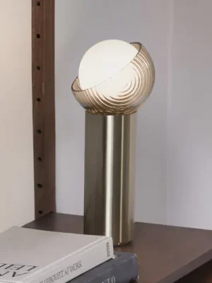 Jen Po Omezenou Doba Stolní lampa IDEAL LUX Bloom, mosaz/jantar, výška 27 cm