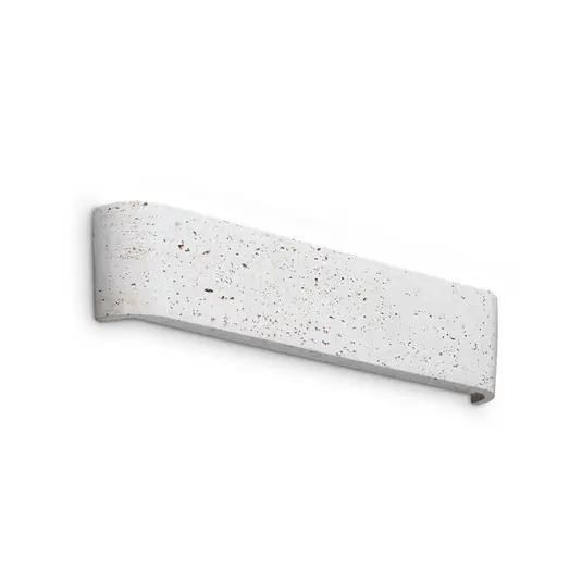 Nástěnné světlo IDEAL LUX Delta v cementovém provedení, šířka 41 cm, 3 000 K Časově Omezené