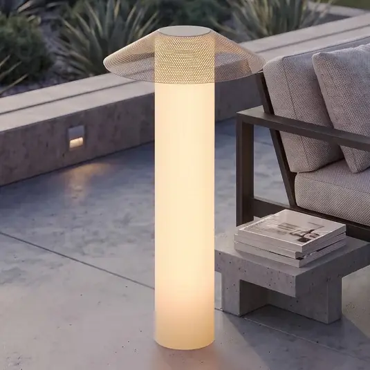 LED terasové svítidlo Lucande ZAMIRAS, 110 cm, stříbrné, IP65 Must-Have