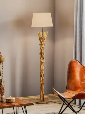 Cenová Bomba Stojací lampa Agar s látkovým stínidlem a dřevěným prvkem