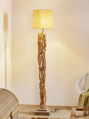 Hit Sezóny Stojací lampa Marica s látkovým stínidlem a dřevěným prvkem