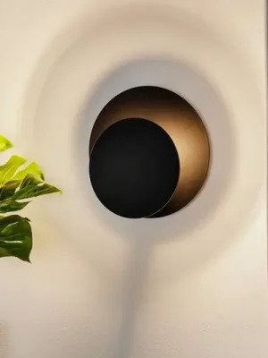Akce Nástěnné světlo Circle v kruhovém tvaru, černé