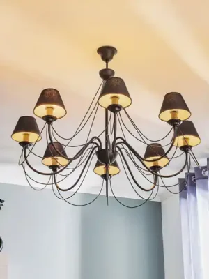 Černý lustr Bona s textilními stínítky Novinka