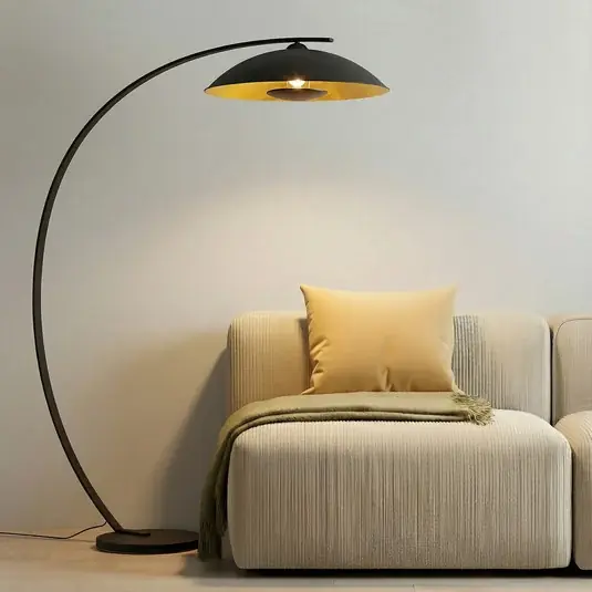 Oblouková stojací lampa Lindby Emilienne, černá, zlatá barva, 180 cm Sleva