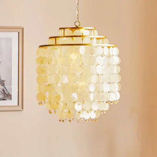 Závěsné světlo Ruben se stínidlem na lampu z perleťových disků Sleva