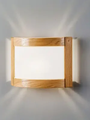 Dřevěné nástěnné svítidlo Zanna, výška 22 cm, světlý dub Vysoce Kvalitní