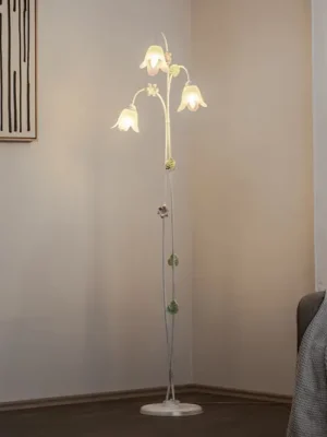 Stojací lampa Botton ve florentském stylu, 3 žárovky Vrácení Zdarma