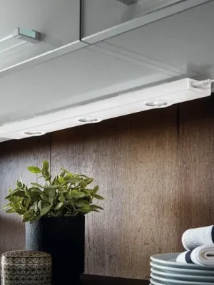 Kob LED podlinkové světlo s vypínačem, bílá Oblíbený
