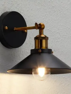 Expresní Doručení Nástěnné svítidlo Viktor v průmyslovém designu