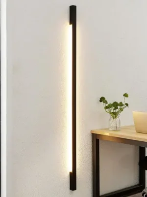 Arcchio Ivano LED nástěnné světlo, 170 cm, černé Cenový Hit