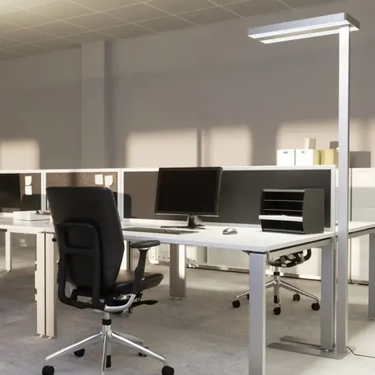 Arcchio LED stojací lampa Logan Neo, stříbrná, stmívatelné, kovová Oblíbený