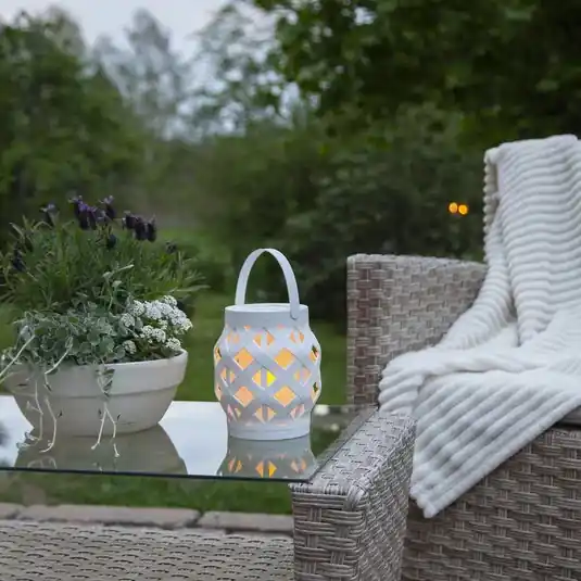 LED lucerna Flame Lantern, bílá, výška 16 cm Přímo Od Výrobce