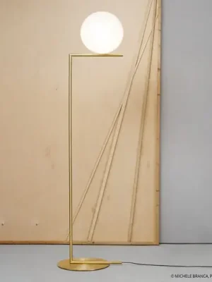 Nejlepší Volba Stojací lampa FLOS IC F2 kartáčovaná mosaz