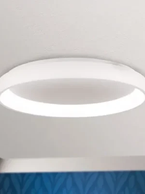 Vysoce Kvalitní LED strop. světlo Venur s vnitř. výst. světla 61cm