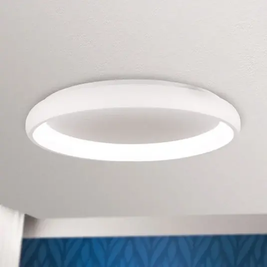 Vysoce Kvalitní LED strop. světlo Venur s vnitř. výst. světla 61cm