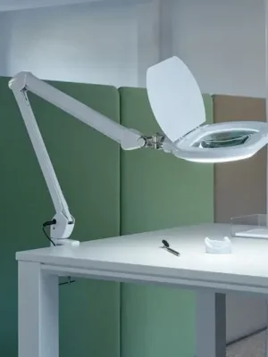LED lupa MAULcrystal, bílá, objímka, stmívatelná Speciální Cena