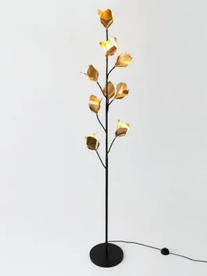 Stojací lampa Poesia, devět světel Poslední Šance