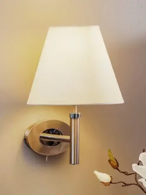 Nejlepší Volba Nástěnné světlo Lilly z niklu s látkovým stínidlem