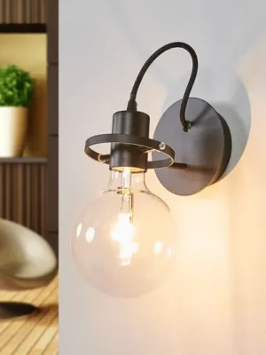 Designové nástěnné světlo Radio v černé Nakupujte Hned
