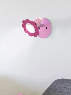 Víkendová Akce Nástěnný spot Květ, růžová, jeden zdroj